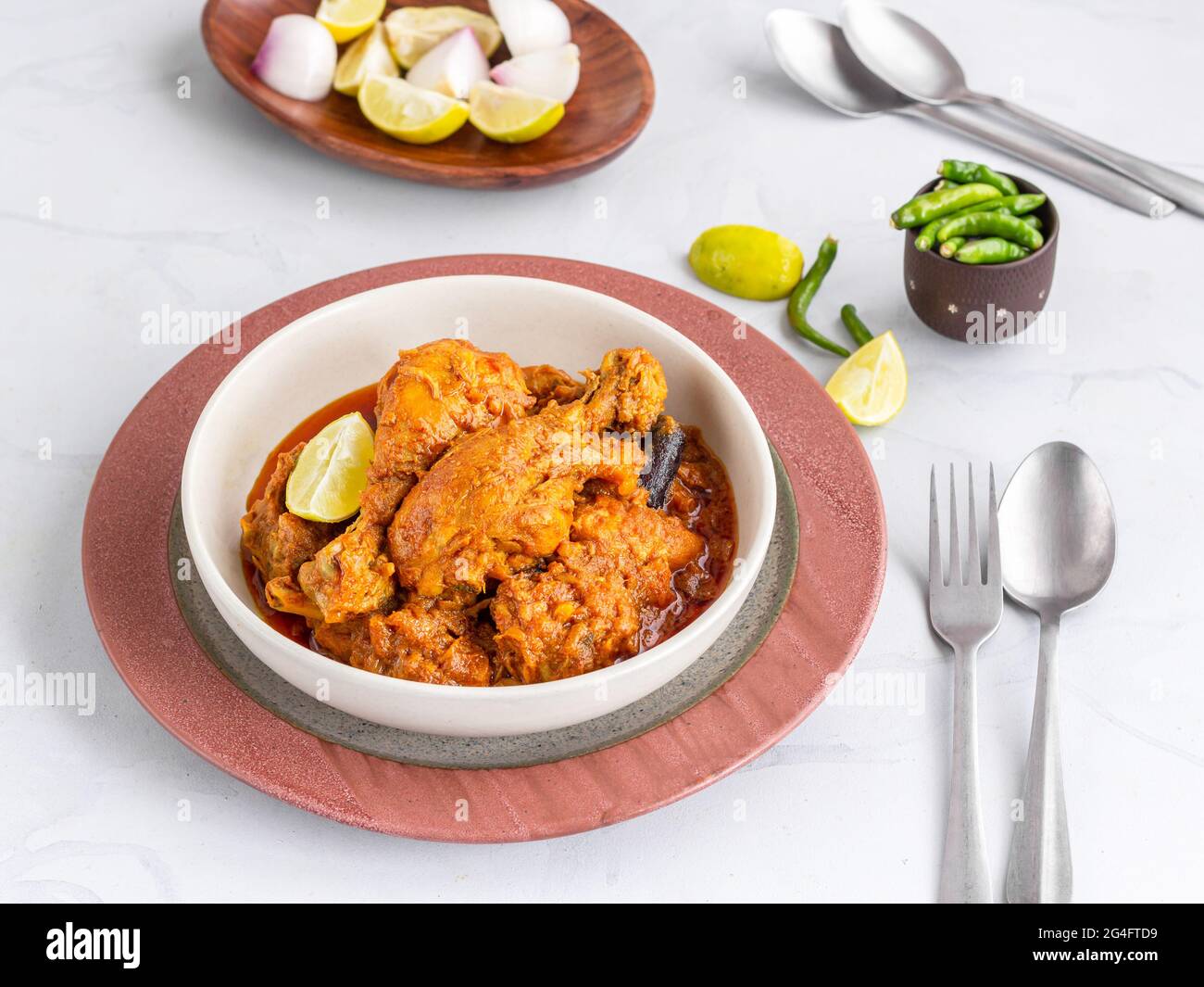 Masala de poulet indien épicé, plat populaire de sauce au poulet indien, cuisine indienne, photographie alimentaire Indin Banque D'Images