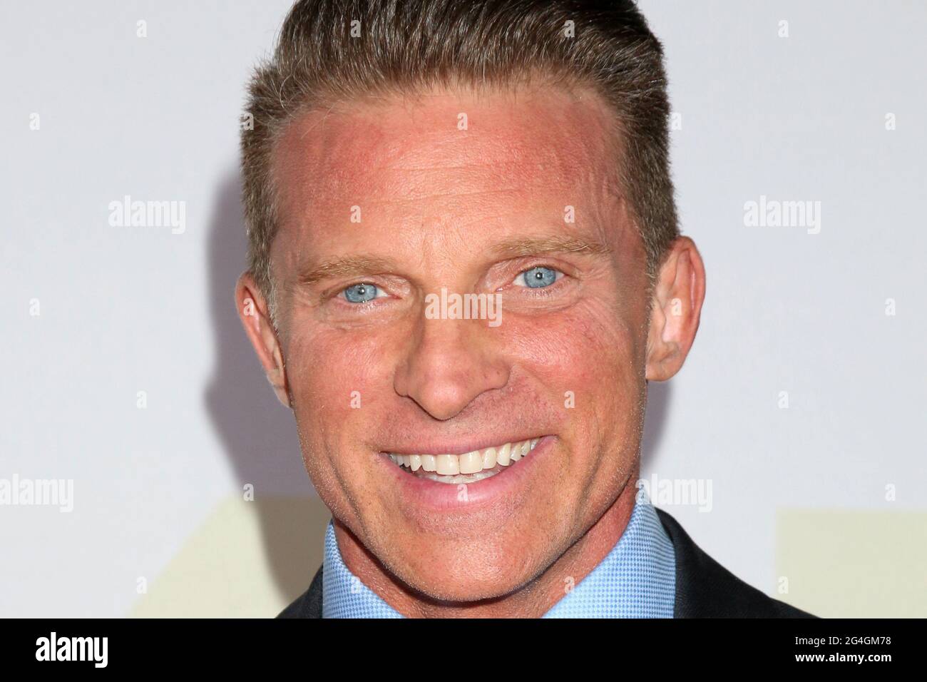 13 juin 2021, Burbank, CA, Etats-Unis: LOS ANGELES - 13 JUIN: Steve Burton à la 48e Daytime Emmy Awards Press Line - 13 juin aux studios ATI le 13 juin 2021 à Burbank, CA (Credit image: © Kay Blake/ZUMA Wire) Banque D'Images