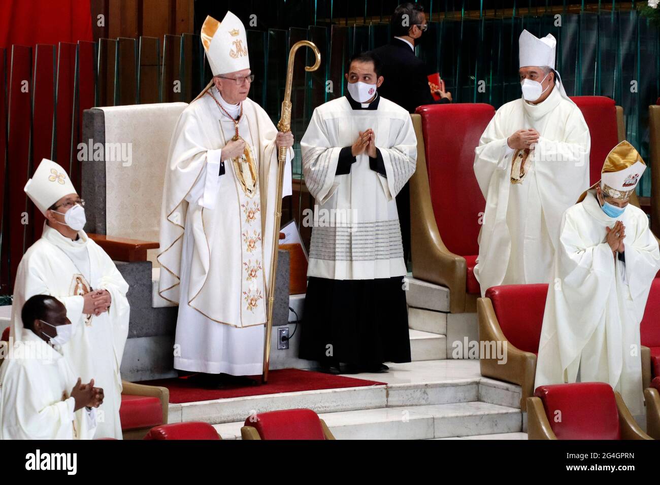 Non exclusif: MEXICO, MEXIQUE - JUIN 20: Cardinal Pietro Parolin, secrétaire d'État du Saint accompagné du cardinal Carlos Aguiar Retes, A Banque D'Images