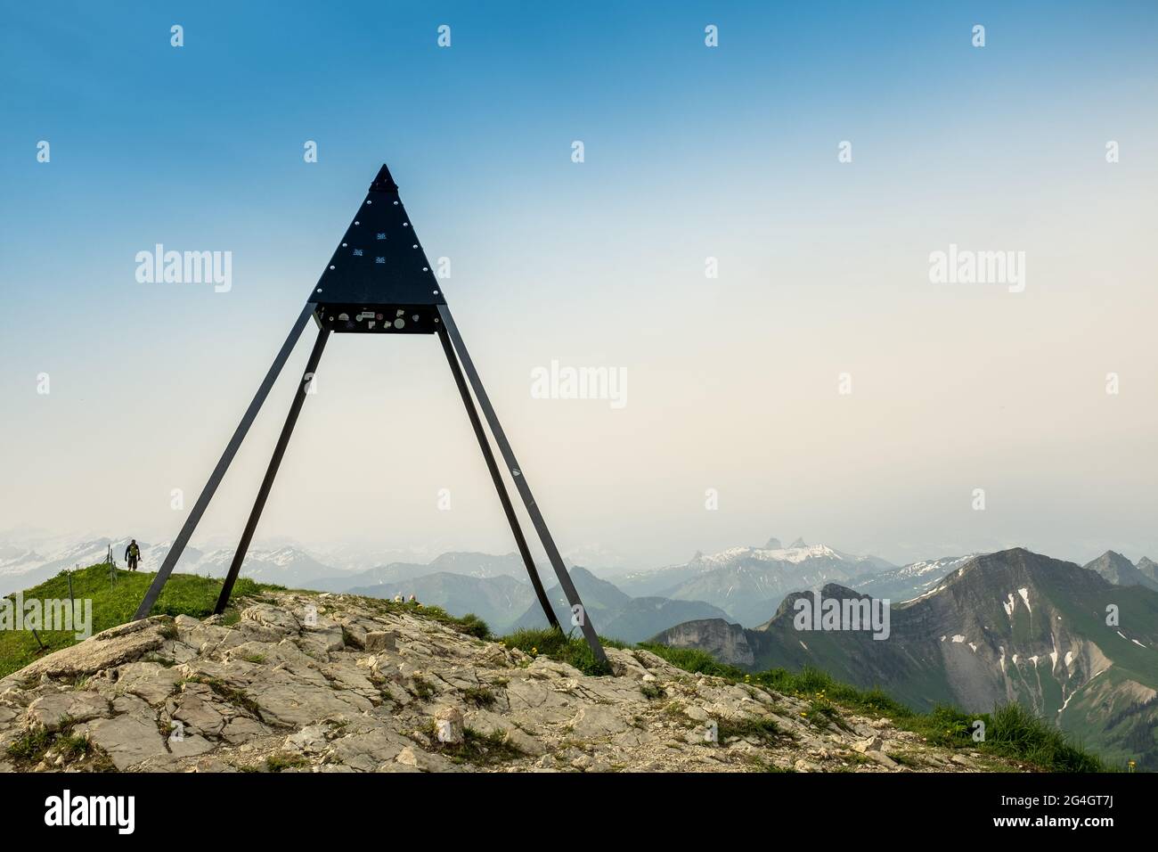 Vue sur le paysage des Alpes suisses, depuis la montagne Moleson. Tourné à Gruyere, Fribourg, Suisse Banque D'Images