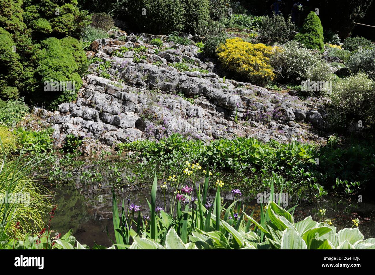 Le jardin de pierres de Parcevall Hall & Gardens, Skyreholme dans le North Yorkshire. Banque D'Images