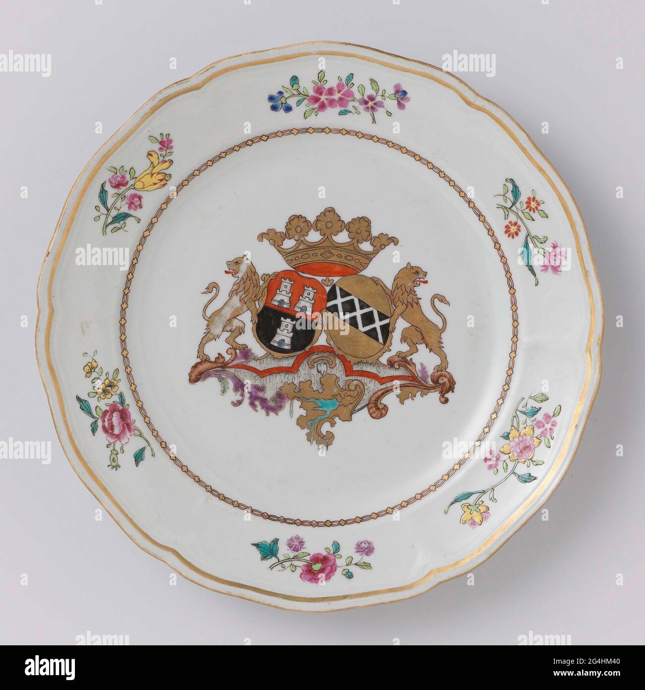 Assiette Creuse Décorative En Porcelaine émaillée Peinte Et