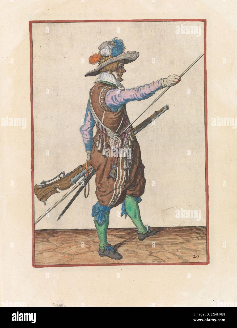 Soldat avec un musket qui glisse sa main droite à l'extrémité de son bâton de chargement; Corte sous-curate sur la figure de figuerliicke, tellement aengaet le ghebruyck droit avant musquet. Un soldat, plein, à droite, tenant un mousquet (un certain type d'arme à feu) avec sa main gauche sur son os gauche et apporte sa main droite à l'extrémité de son bâton de chargement, qu'il laisse contre son côté droit. Dans sa main gauche sauf le musket aussi une mèche; UN péroneur (fourche de mousquet) sur son poignet gauche. Cet imprimé fait partie de la série de 43 empreintes numérotées à la main de mousquetaires dans les bras. La copie est imprimée sur ce. Banque D'Images