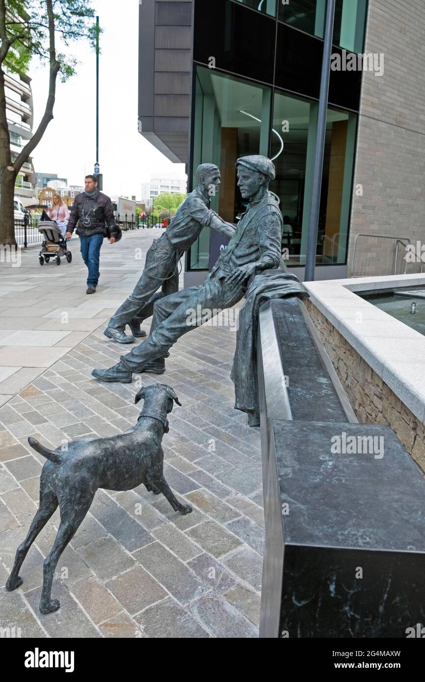 Ian Rank-Broadley Sculpture ouverture de l'écluse Gate 250 City Road Islington à Londres EC1 Angleterre KATHY DEWITT Banque D'Images