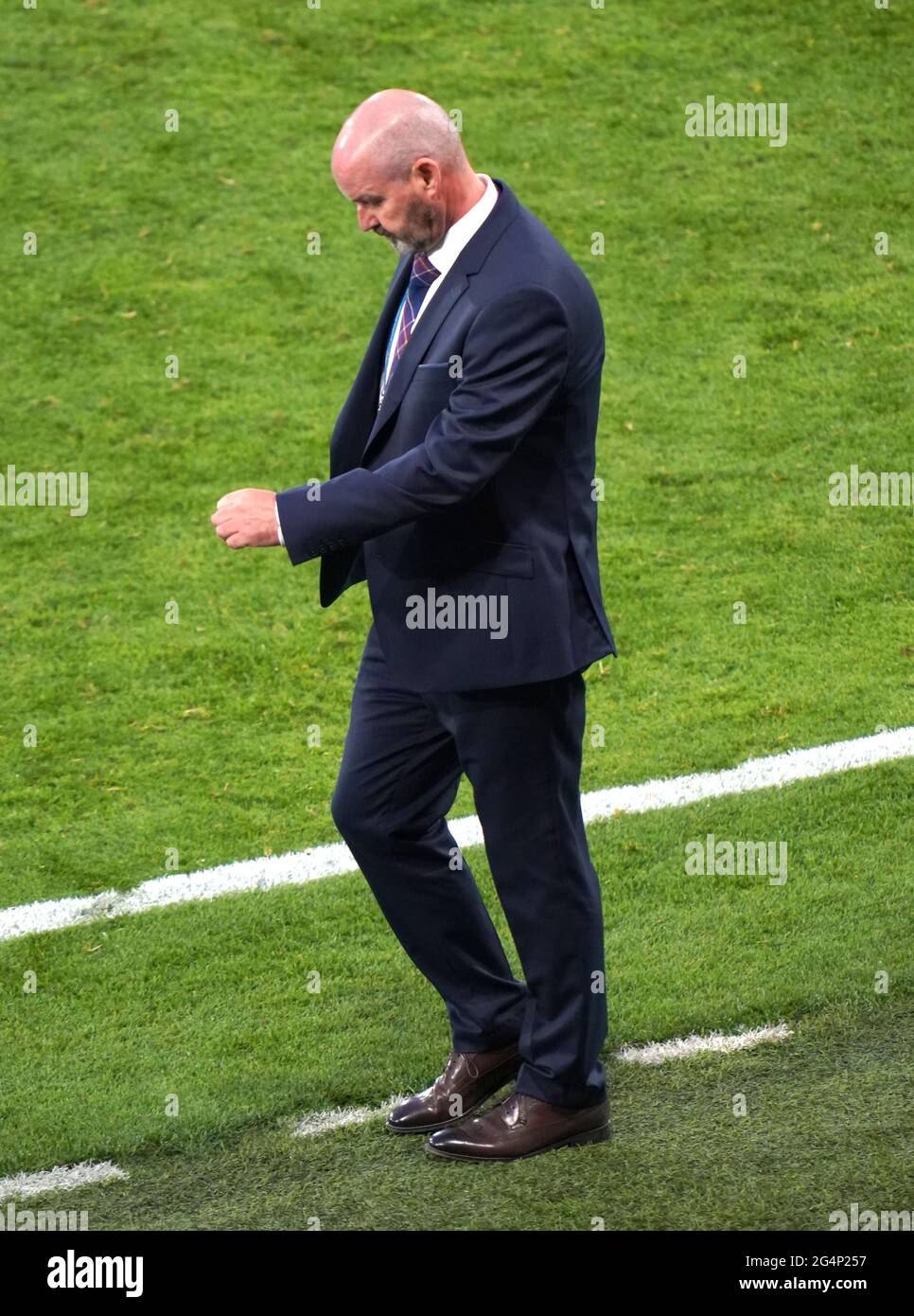 Le directeur écossais Steve Clarke réagit après le coup de sifflet final lors du match de l'UEFA Euro 2020 Group D à Hampden Park, Glasgow. Date de la photo: Mardi 22 juin 2021. Banque D'Images