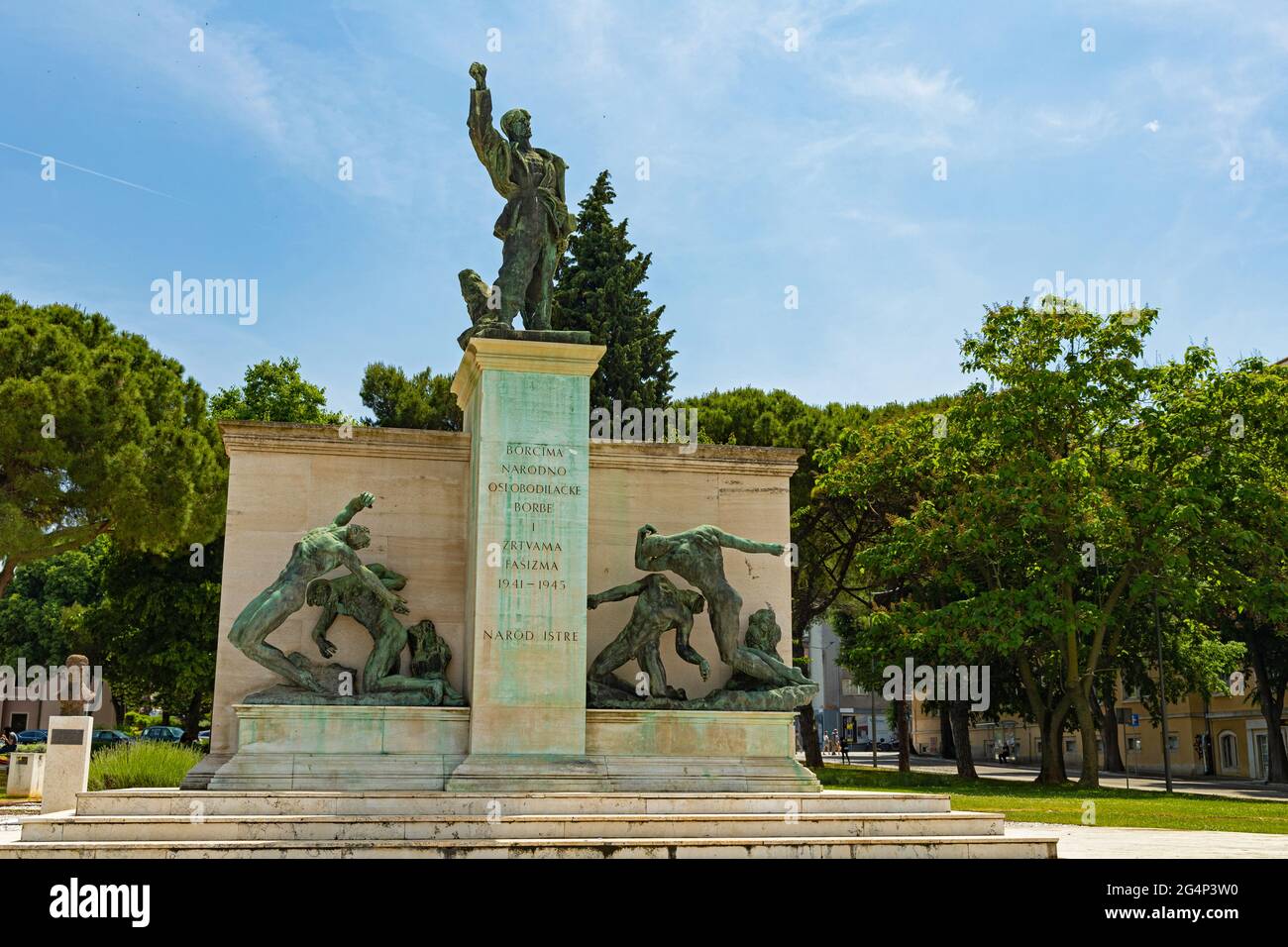 Monument aux combattants tombés et aux victimes de la terreur fasciste à Pula en Croatie Banque D'Images