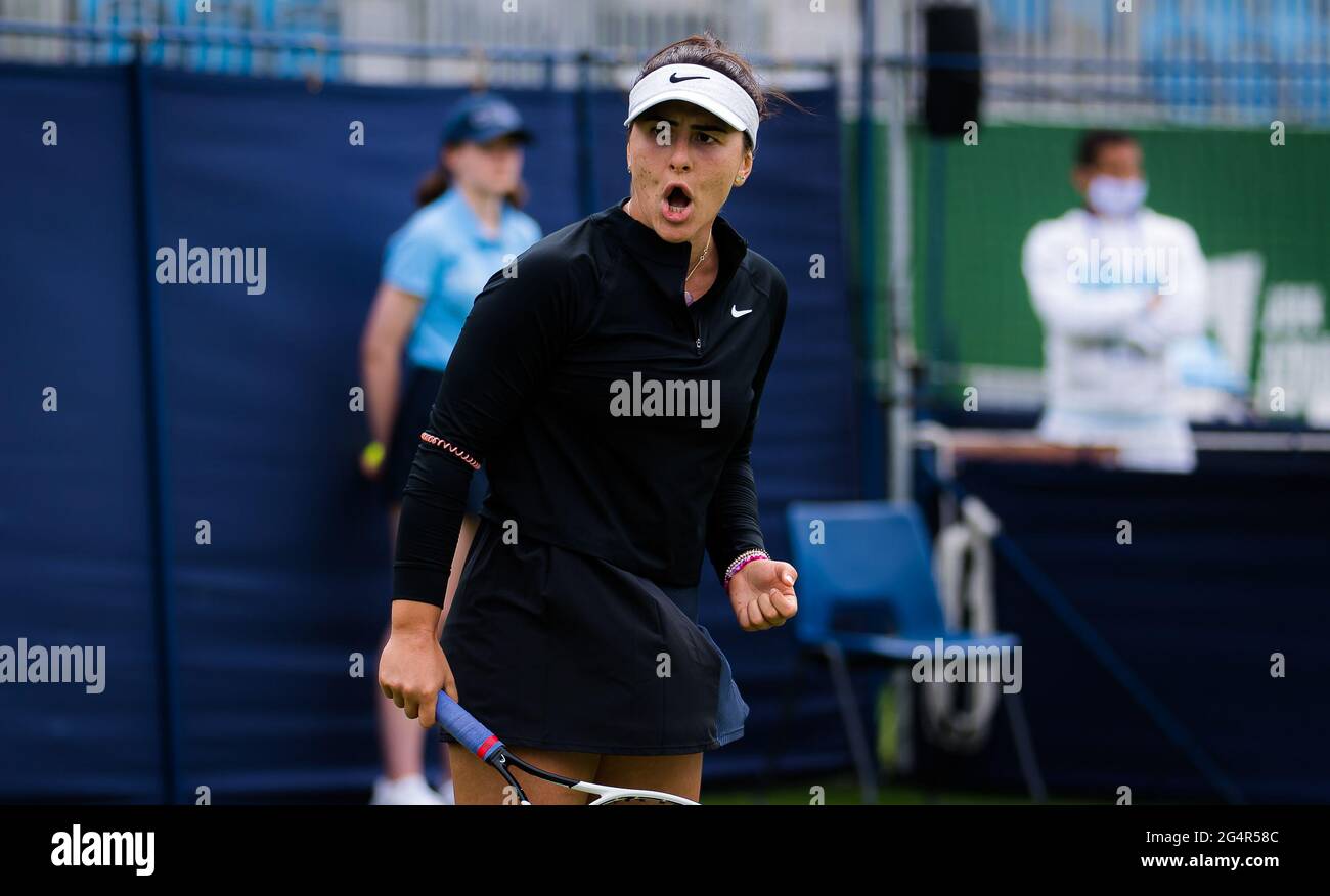 Eastbourne, Angleterre, le 22 juin 2021 Bianca Andreescu, du Canada, en action contre Christina McHale, des États-Unis, lors de son premier match au tournoi de tennis international Viking WTA 500 2021, le 22 juin 2021, au Devonshire Park tennis à Eastbourne, Angleterre - photo Rob Prange / Espagne DPPI / DPPI / LiveMedia Banque D'Images