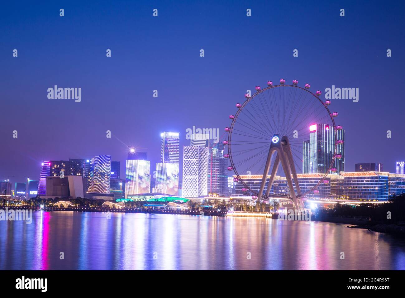 Province de Guangdong zone maritime de shenzhen avant la nuit Banque D'Images