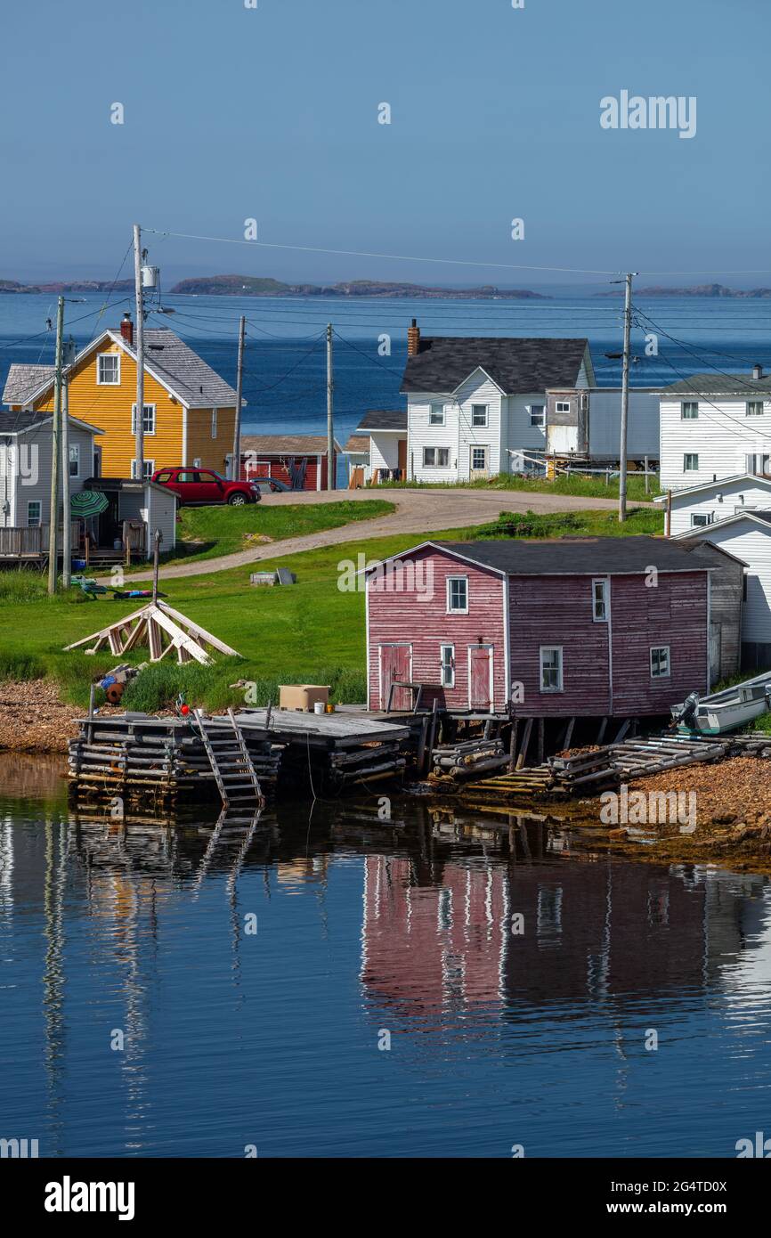 Étapes de la pêche et des maisons, Barr'd Islands, l'île Fogo, à Terre-Neuve et Labrador, Canada Banque D'Images
