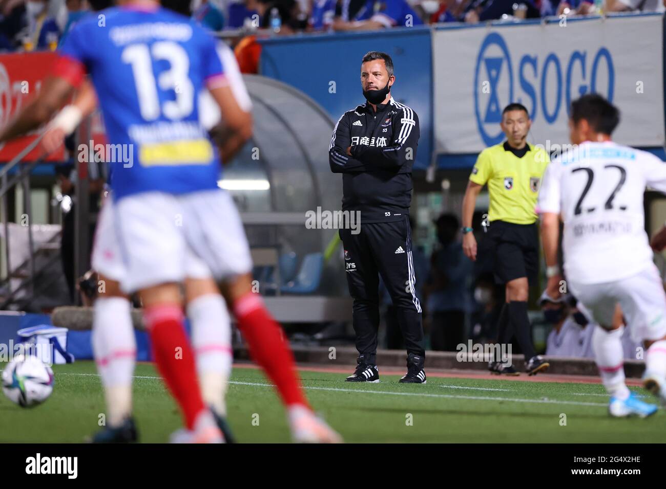Stade de football NHK Spring Mitsuzawa, Kanagawa, Japon. 23 juin 2021. Stade de football NHK Spring Mitsuzawa, Kanagawa, Japon. 23 juin 2021. John Hutchinson coach (F.Marinos), 23 JUIN 2021 - football : 2021 match de la Ligue J1 entre Yokohama F.Marinos 2-0 Sagan Tosu au NHK Spring Mitsuzawa football Stadium, Kanagawa, Japon. Credit: Yohei Osada/AFLO SPORT/Alay Live News Banque D'Images