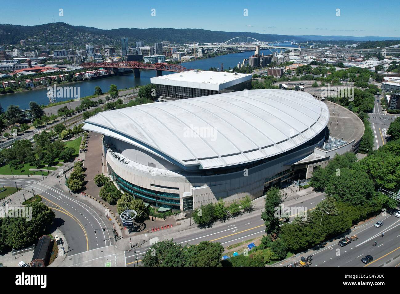 Une vue aérienne du Moda Centre, le mercredi 23 juin 2021, à Portland, L'arène accueille les Portland Trail Blazers. Banque D'Images