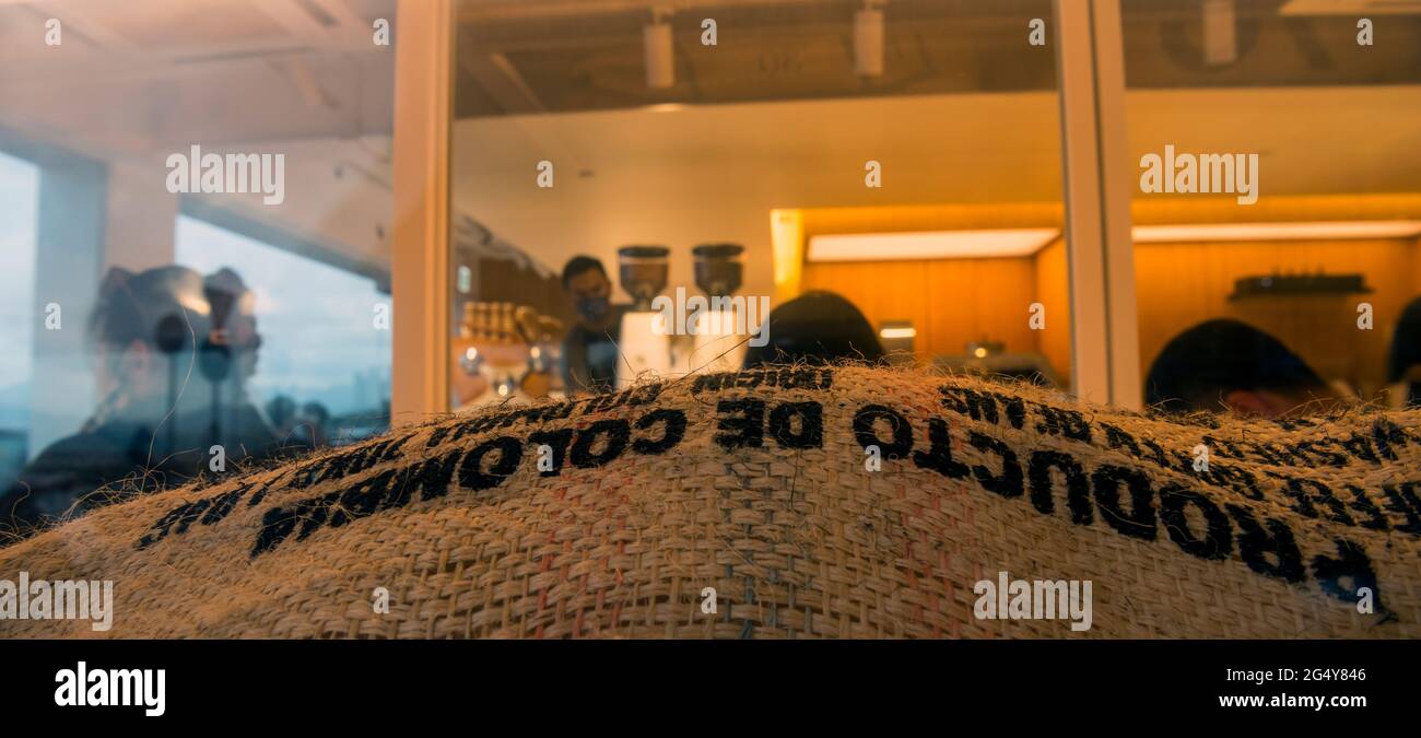 Le nouveau secteur branché des magasins vendant du café, des cafés vendant du café, Hong Kong, Chine. Banque D'Images