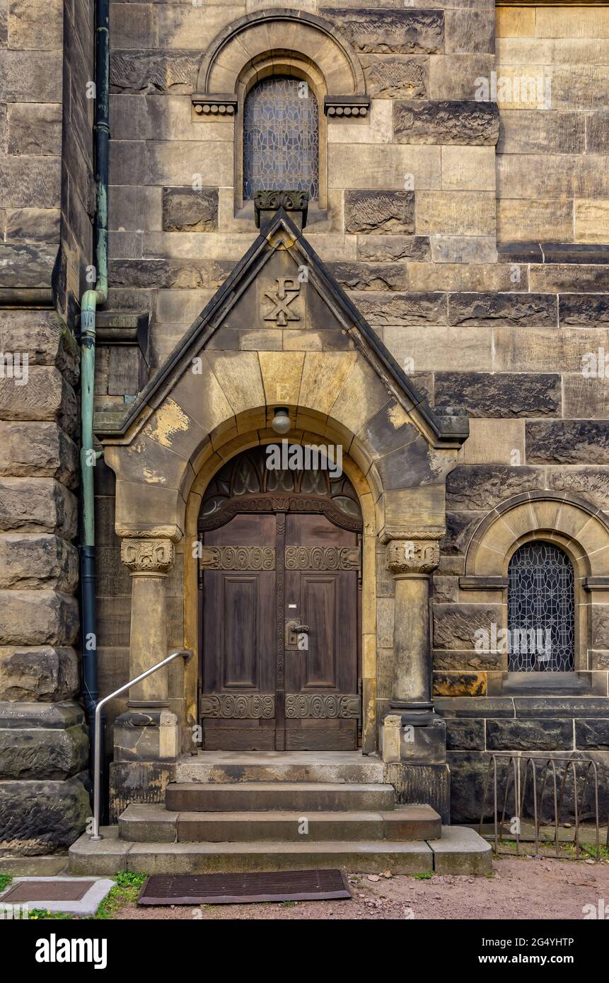 Portail E de l'Église de réconciliation de Dresde, Saxe, Allemagne. Banque D'Images