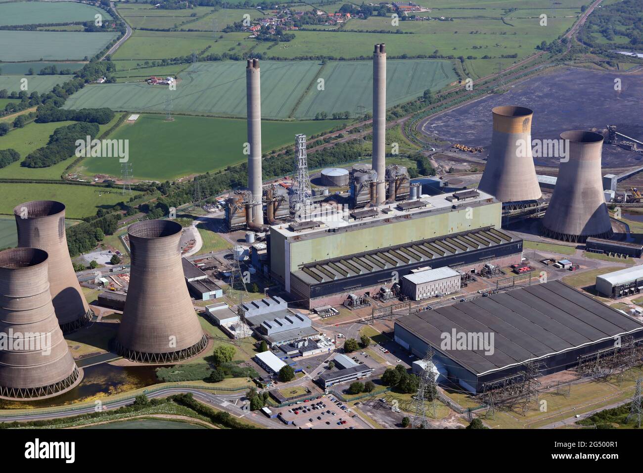 Vue aérienne de West Burton Une centrale électrique près de Retford qui est une centrale au charbon qui devrait fermer en septembre 2022 Banque D'Images