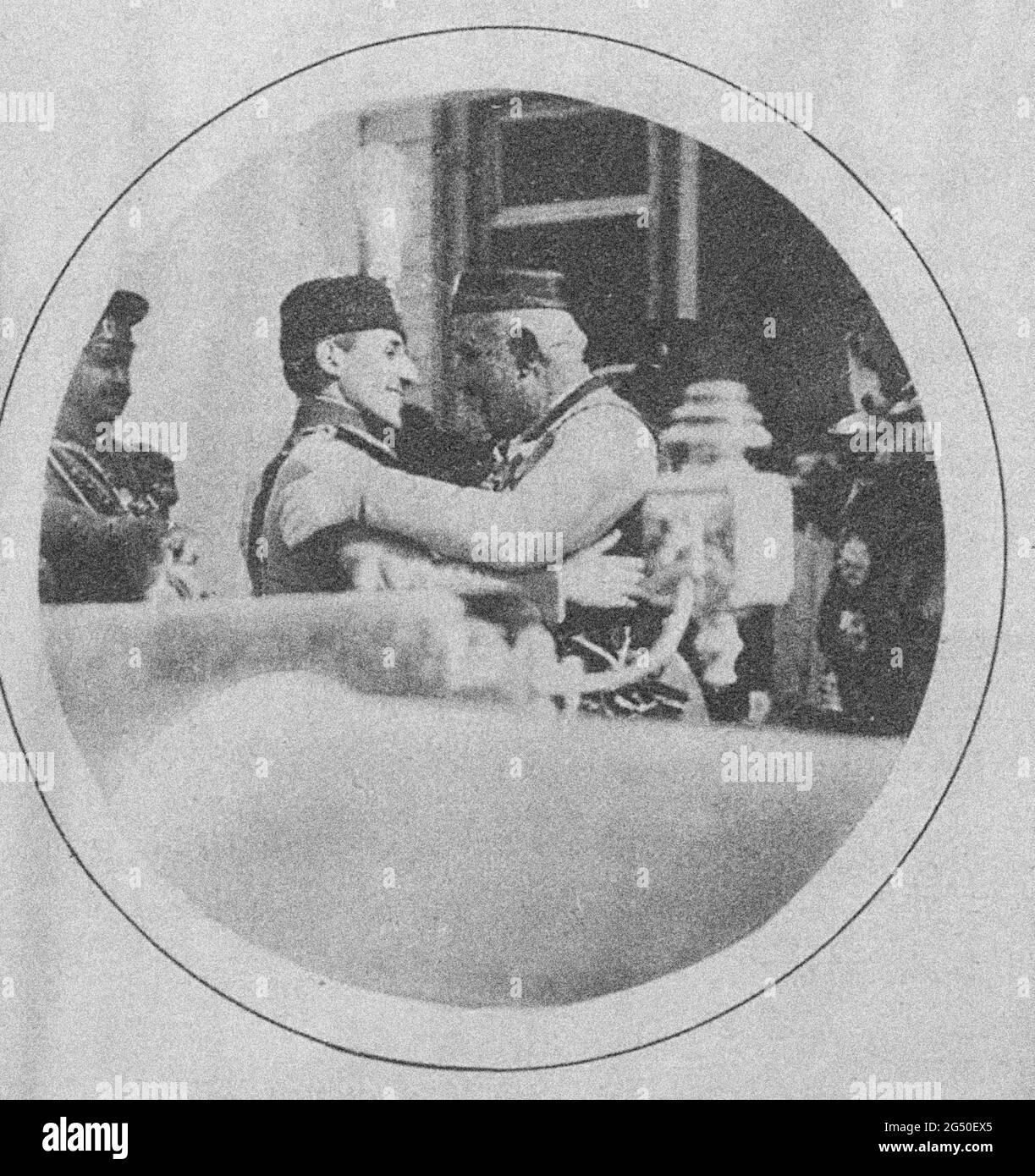 Photo d'époque de la première Guerre mondiale. Fraternité serbe-monténégrine. Prince régent du Royaume de Serbie Alexander I et Nicholas I de Monteneg Banque D'Images