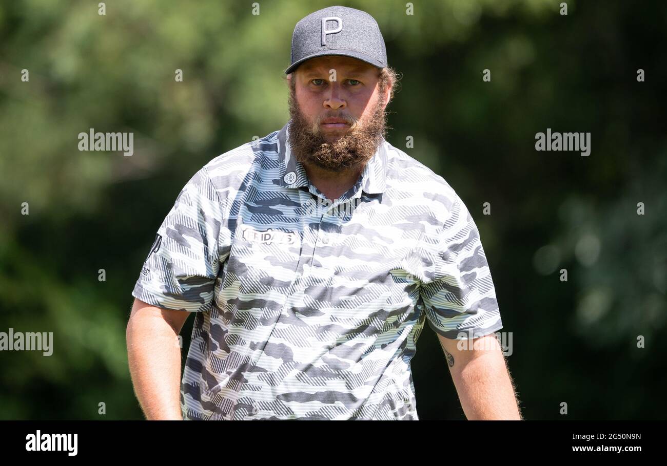 Moosinning, Allemagne. 24 juin 2021. Golf: Circuit européen - International Open, singles, Men, 1er tour. Andrew Johnston d'Angleterre en action. Credit: Sven Hoppe/dpa/Alay Live News Banque D'Images