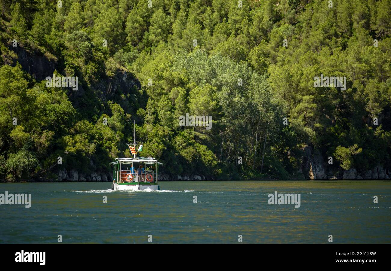 Navigation sur l'Ebre avec le luth de Benifallet (Baix Ebre, Tarragone, Catalogne, Espagne) ESP: Navegando por el río Ebro con el laúd de Benifallet Banque D'Images