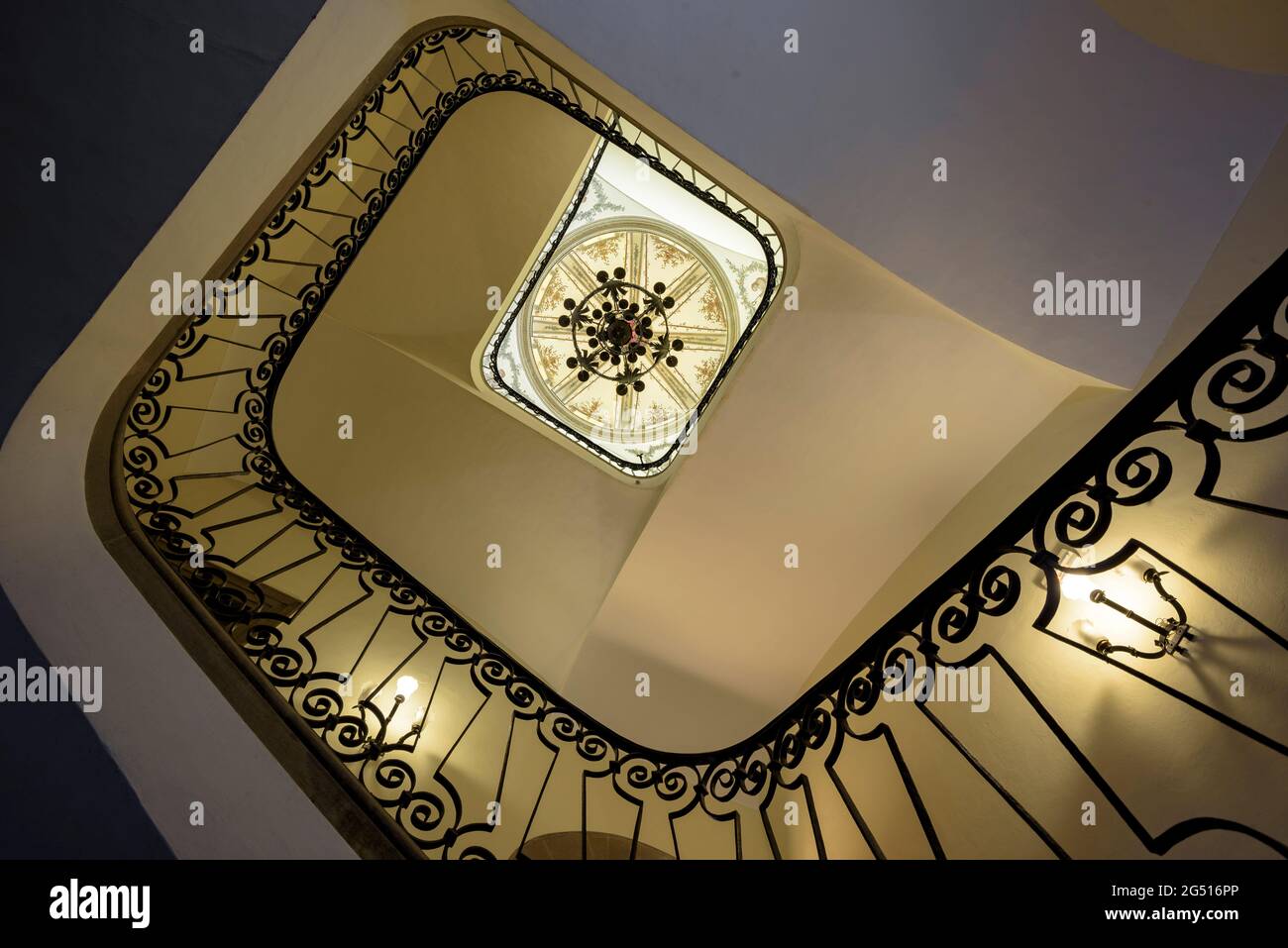 Escalier du Musée épiscopal de Solsona (Lleida, Catalogne, Espagne) ESP: Détales de la escamera de acceso al museo épiscopal de Solsona (Catalogne) Banque D'Images