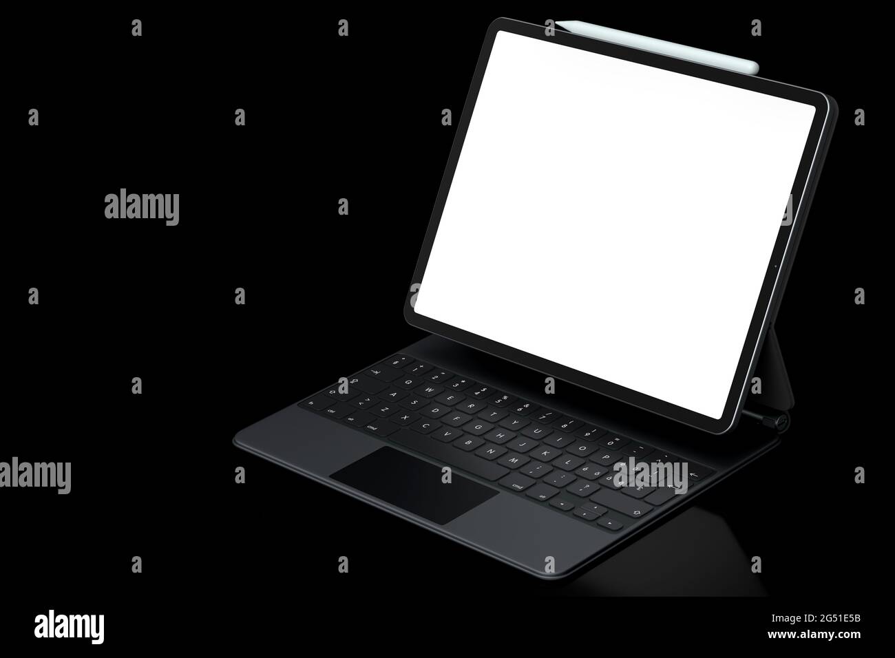 Tablette d'ordinateur avec clavier et écran vierge isolé sur fond noir. Banque D'Images Tablette d'ordinateur avec clavier et écran vierge isolé sur fond noir. Banque D'Images