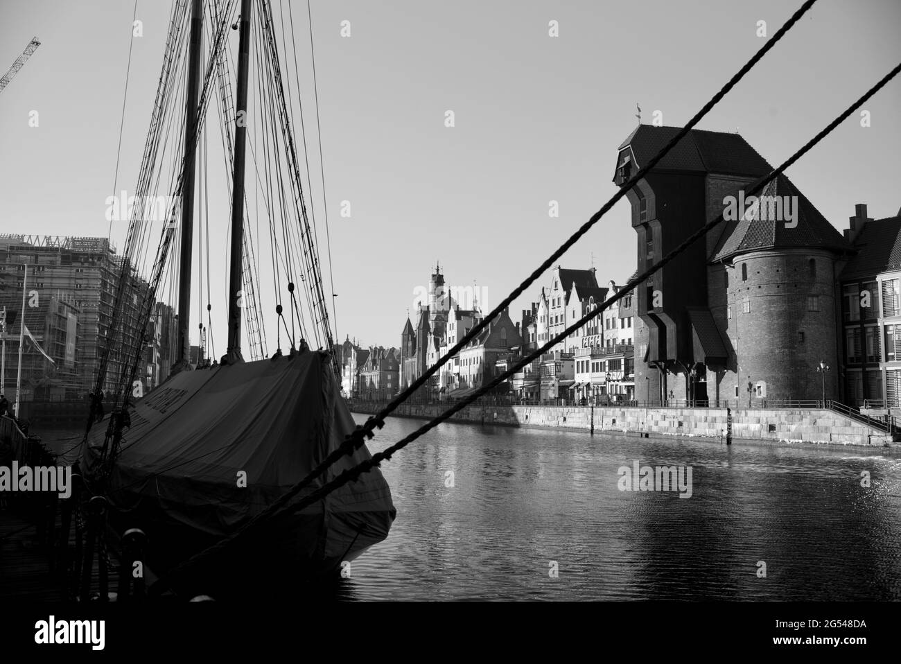 Grue Zuraw surplombant la rivière Moltawa, Gdansk, Pologne Banque D'Images