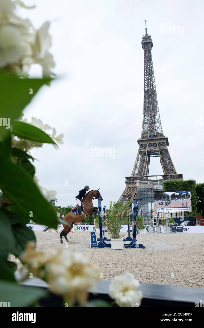 Paris Eiffel Jumping at Paris Champ de Mars in 2021 - Sortiraparis.com