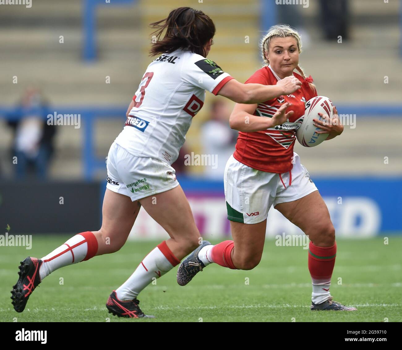 Warrington, Royaume-Uni. 25 juin 2021. Lowri Norkett du pays de Galles en action pendant le match à Warrington, Royaume-Uni, le 6/25/2021. (Photo de Richard long/ RL Photography/News Images/Sipa USA) crédit: SIPA USA/Alay Live News Banque D'Images