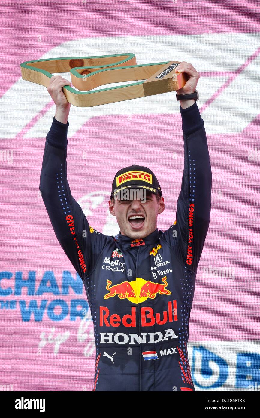 Spielberg, Autriche. 27 juin 2021. VERSTAPPEN Max (Ned), Red Bull Racing Honda RB16B, portrait, podium pendant la Formule 1 Grosser Preis Der Steiermark 2021, Grand Prix de Styrie 2021, 8e manche du Championnat du monde de Formule 1 FIA 2021 du 25 au 27 juin 2021 sur le Red Bull Ring, à Spielberg, Autriche - photo Florent Gooden/DPPI crédit: DPPI Media/Alay Live News Banque D'Images