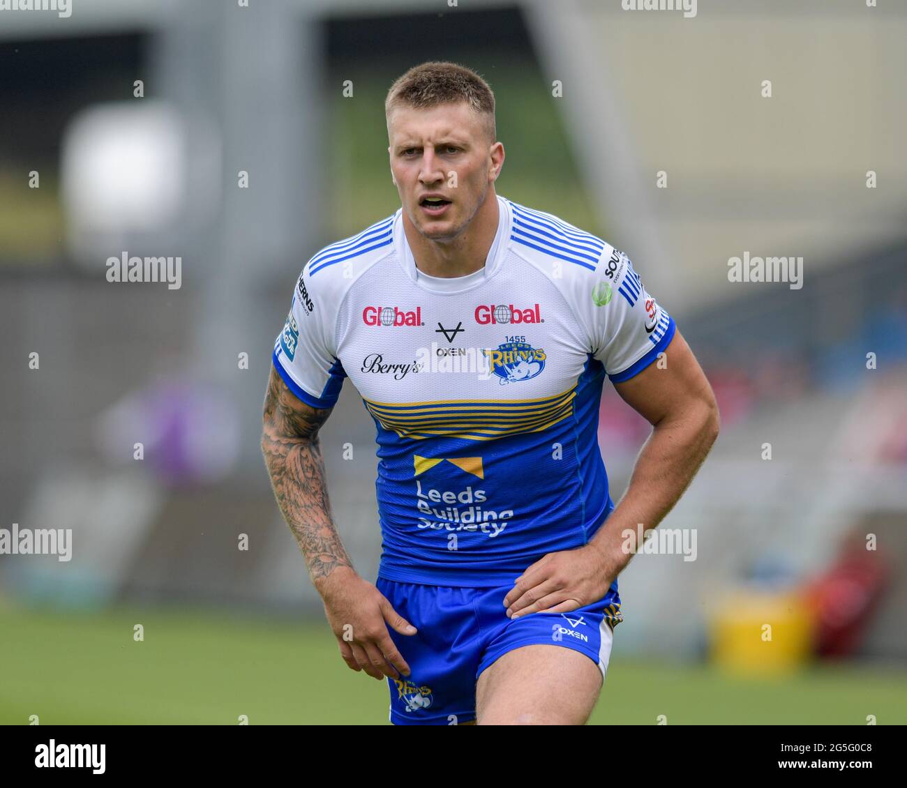 Alex Mellor (11) de Leeds Rhinos en action pendant le jeu Banque D'Images