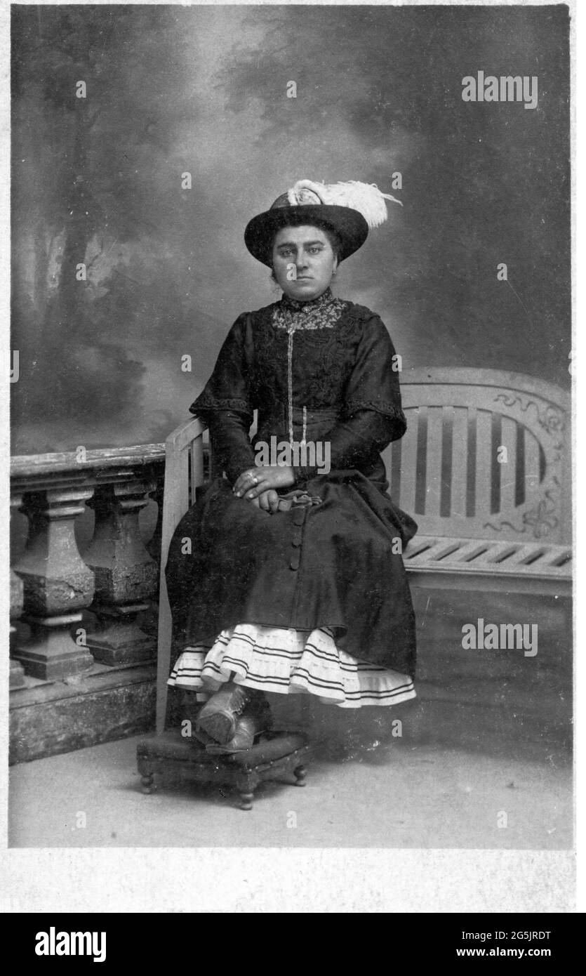 Portrait de femme italienne 1925 Banque D'Images