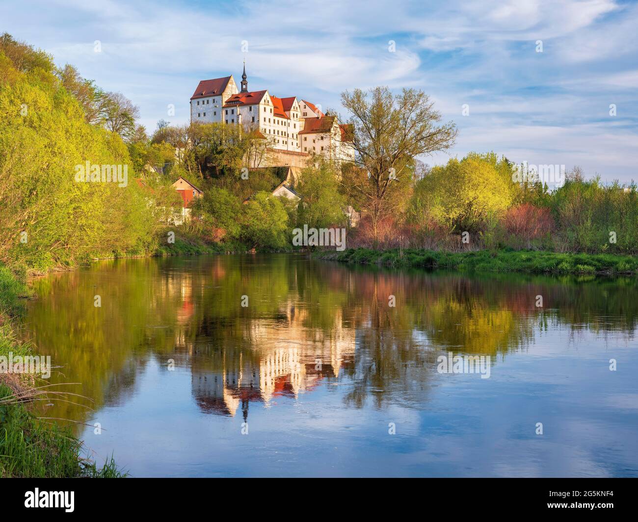 Château de Colditz au Zwickauer Mulde, lumière du soir, Colditz, Saxe, Allemagne, Europe Banque D'Images