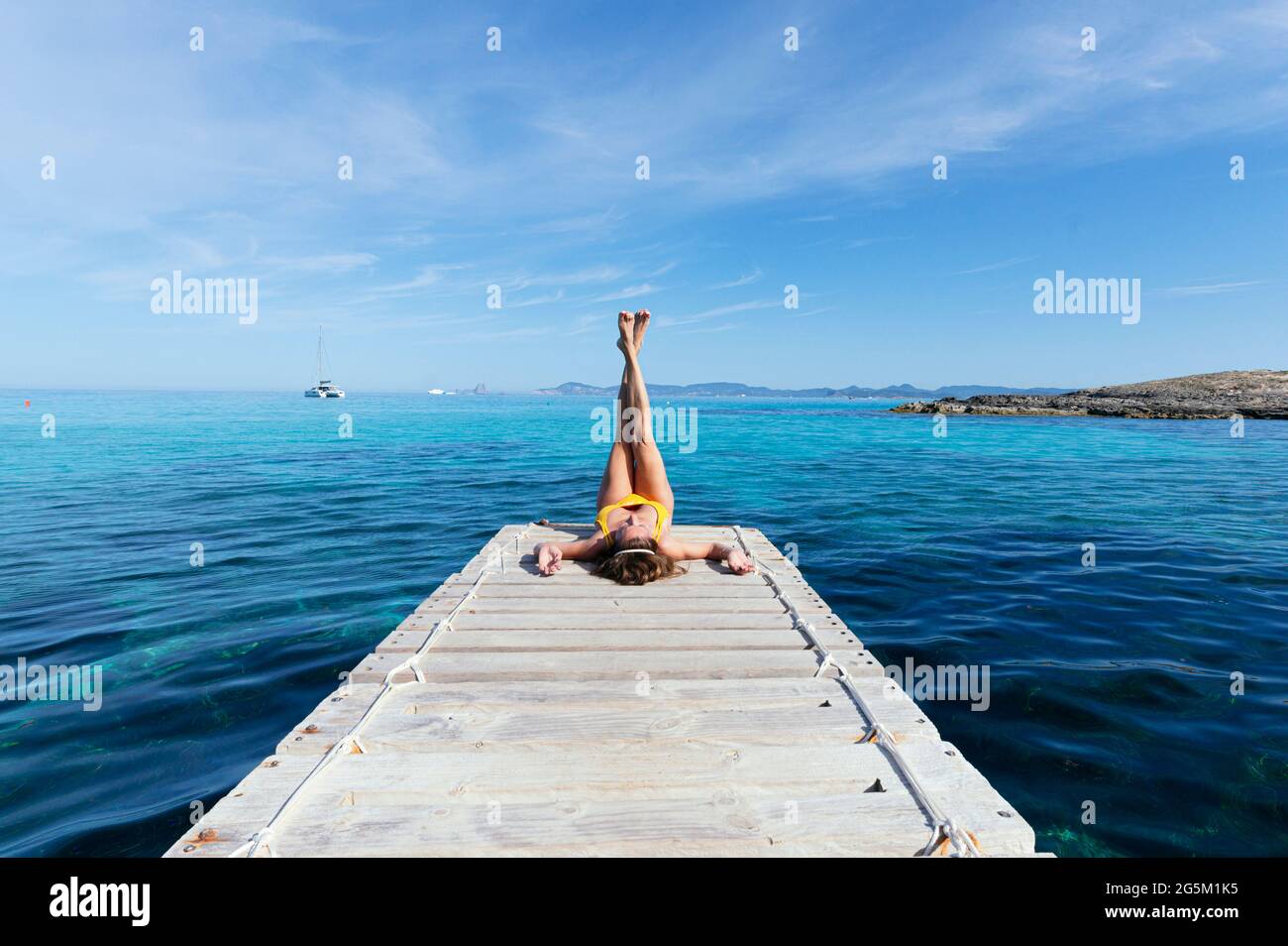 Femme en vacances sur l'île de Formentera Espagne Banque D'Images