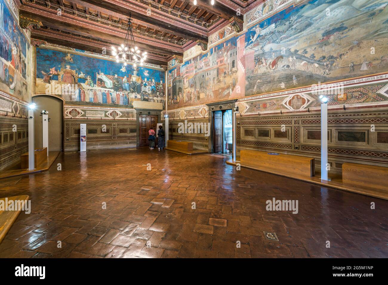 La Sala della Pace avec le cycle de la fresque du bon gouvernement et du mauvais gouvernement, 1337-1339, peintre Ambrogio Lorenzetti, Palazzo Pubblico, Sie Banque D'Images
