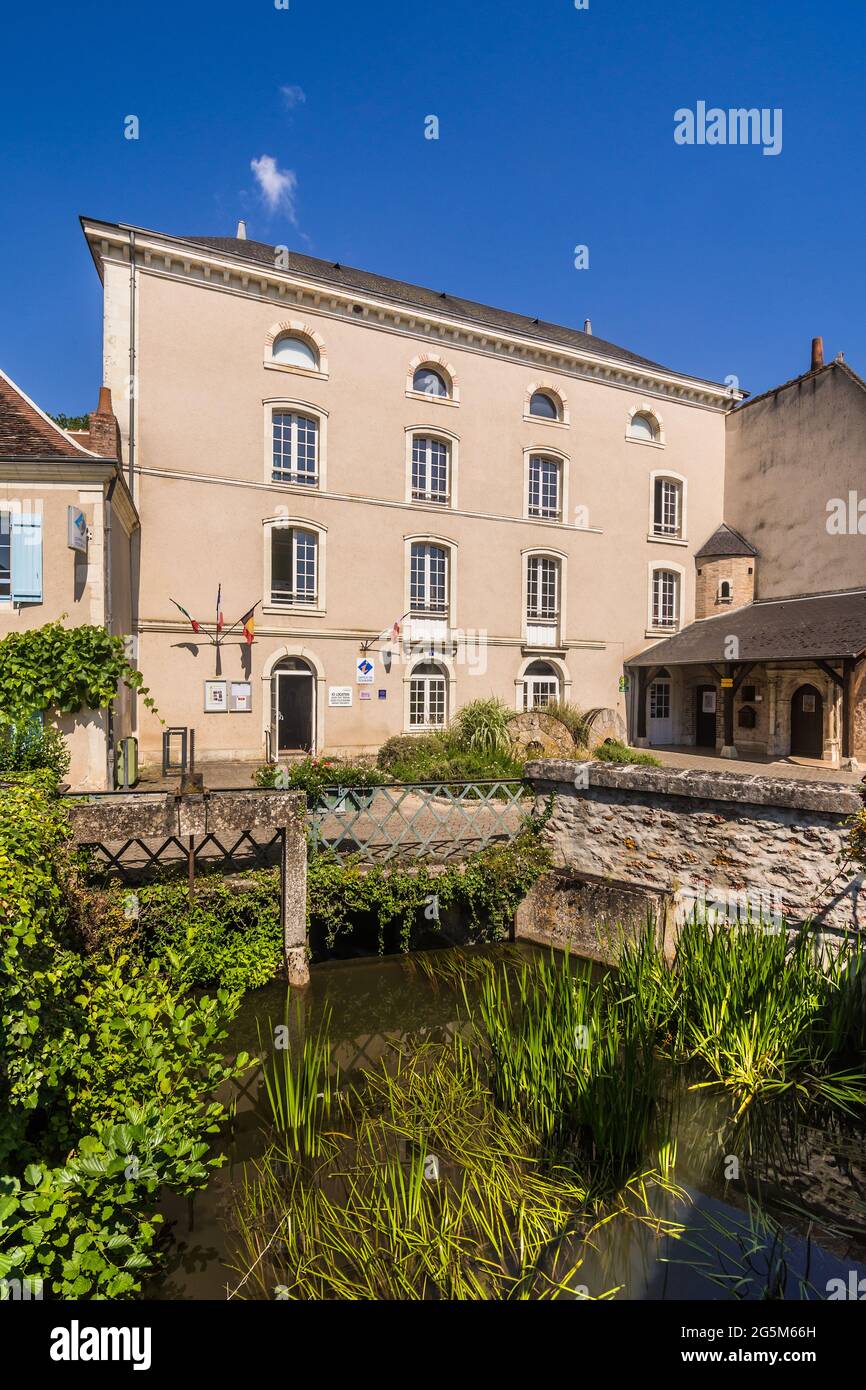 Office de Tourisme et gites de vacances (ancien moulin) - Mezieres-en-Brenne, Indre (36), France. Banque D'Images