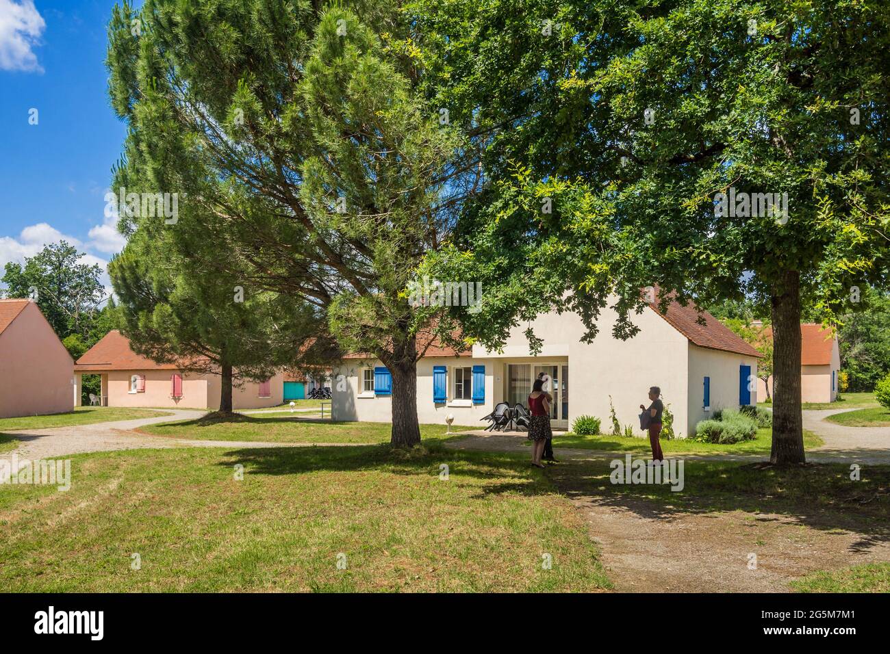 Chalets de vacances dans le Parc naturel de la Bellebouche - Mezieres-en-Brenne, Indre (36), France. Banque D'Images