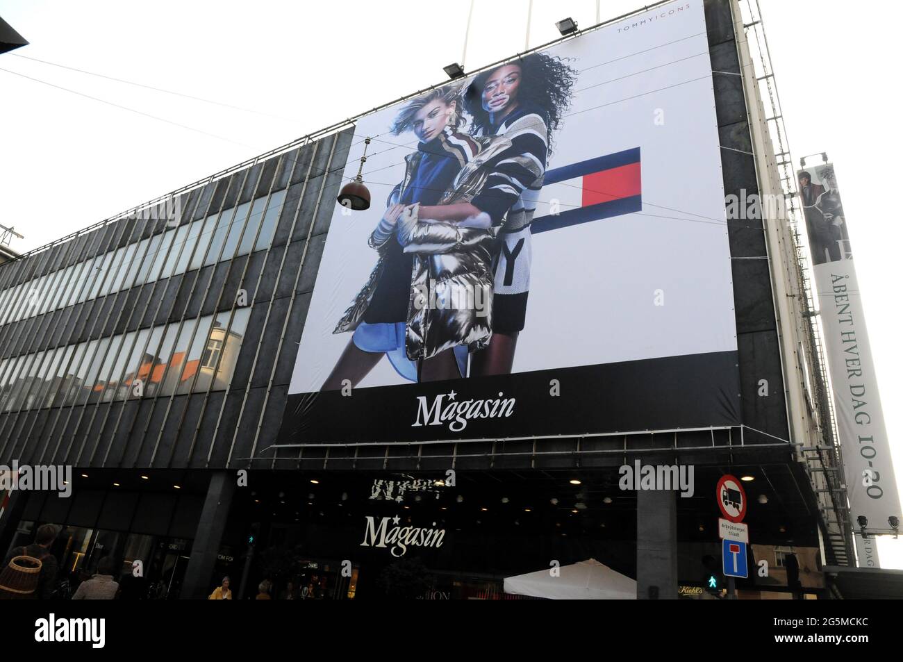 Copenhague/Danemark 16.octobre 2018..Tommy hilfiger affiche dans le grand magasin de maasin du nord et en magasin dans la capitale danoise Copenhague Danemark. ( Banque D'Images