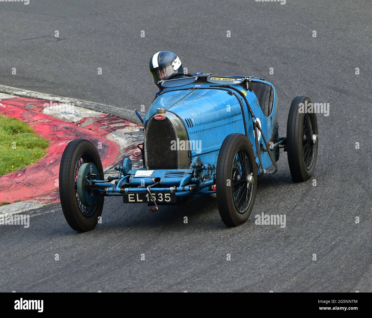 Phillip Bewley, Bugatti T35, Allcomers handicap Race, 5 tours, VSCC, Shuttleworth Nuffield et Len Thompson Trophies Race Meeting, circuit de Cadwell Park Banque D'Images