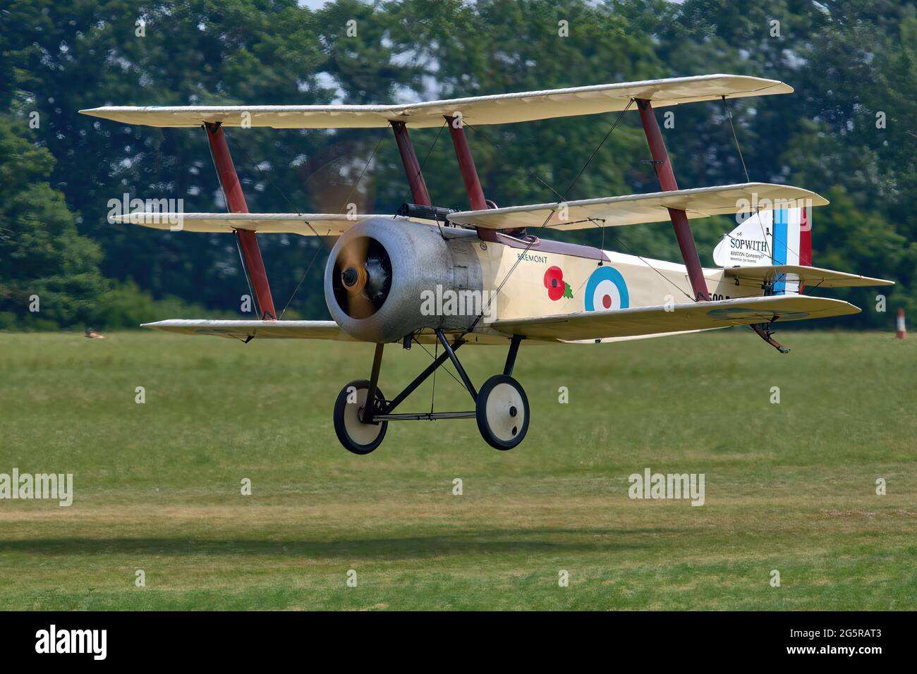 Soopwith Triplane, décollage à Old Warden Banque D'Images