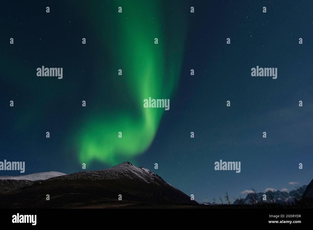 aurores boréales (aurora borealis) dans le nord de la Norvège, près de Tromso Banque D'Images