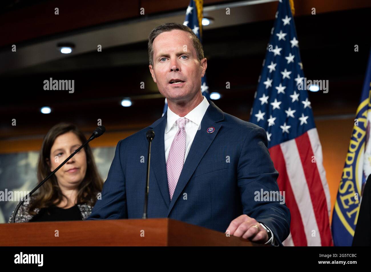 Washington, États-Unis. 29 juin 2021. Le représentant américain Rodney Davis (R-il) prend la parole lors d'une conférence de presse de la direction républicaine de la Chambre. Crédit : SOPA Images Limited/Alamy Live News Banque D'Images