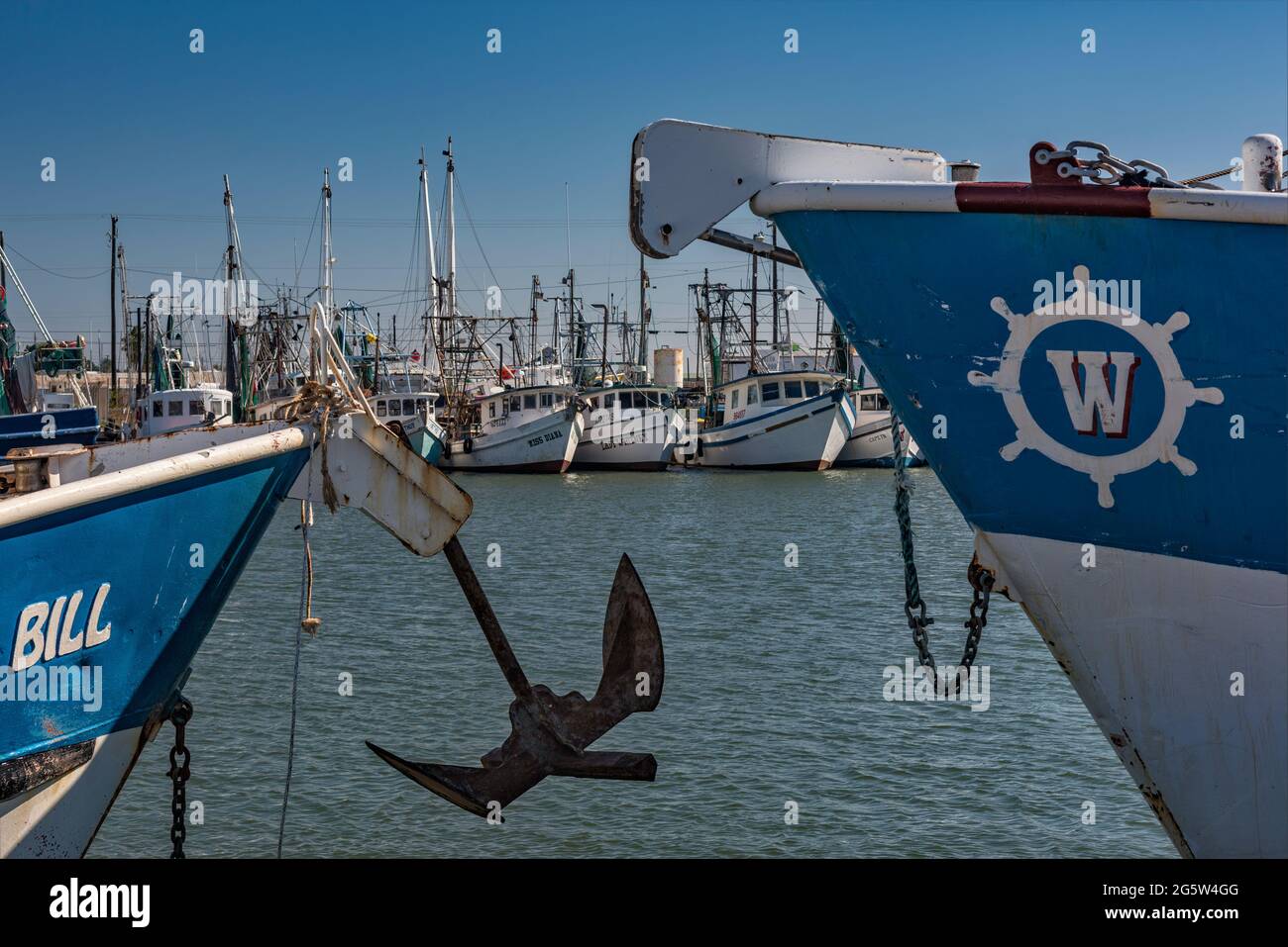 Bateaux à crevettes au port de Palacios, Texas, États-Unis Banque D'Images