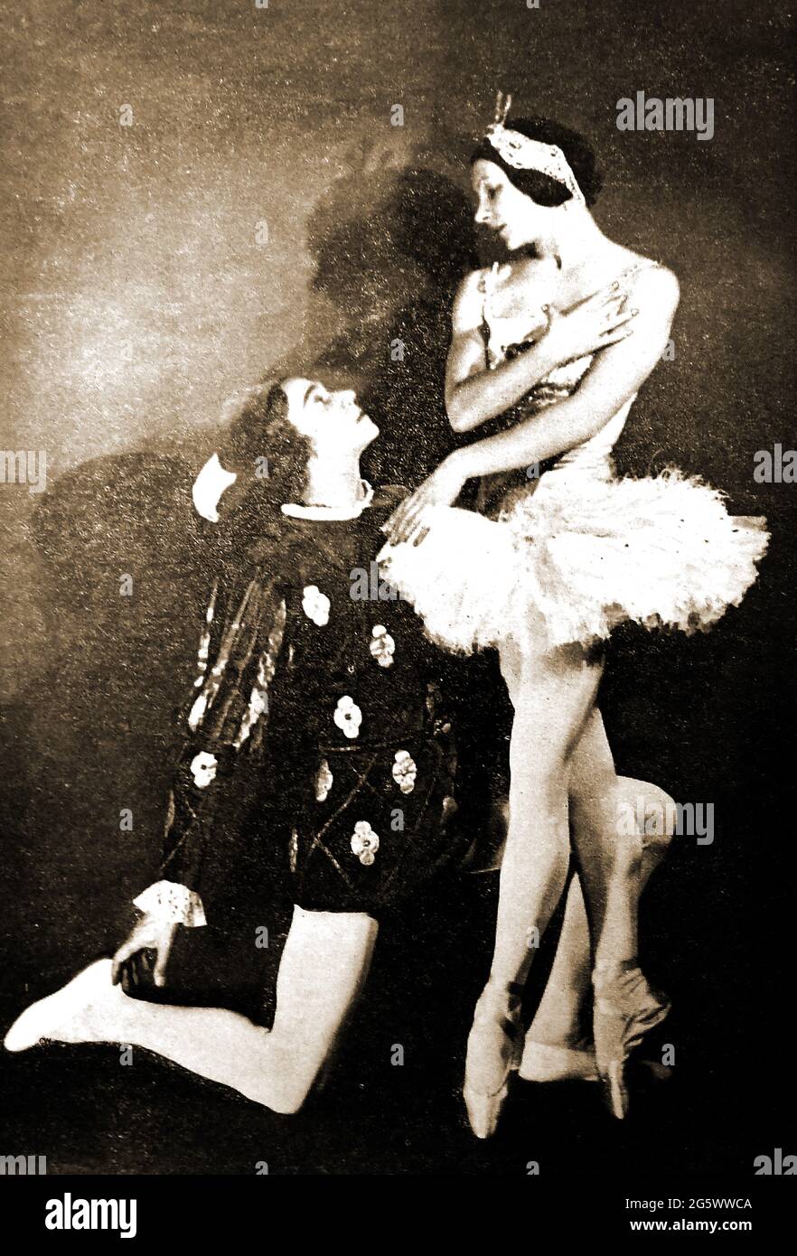 Un programme imprimé de 1949 photo de Vera Nemichinova (Nemtchinova) 1900-1984 et Anatole Obukhov (Oboukhoff) dans le ballet 'LEL Lac des Cygnes' (le lac des cygnes par le compositeur Pyotr Ilyich Tchaikovsky Banque D'Images