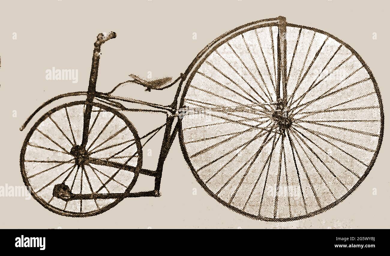 Ancienne bicyclette - PENNY Farthing, une roue arrière construite en 1876 Banque D'Images