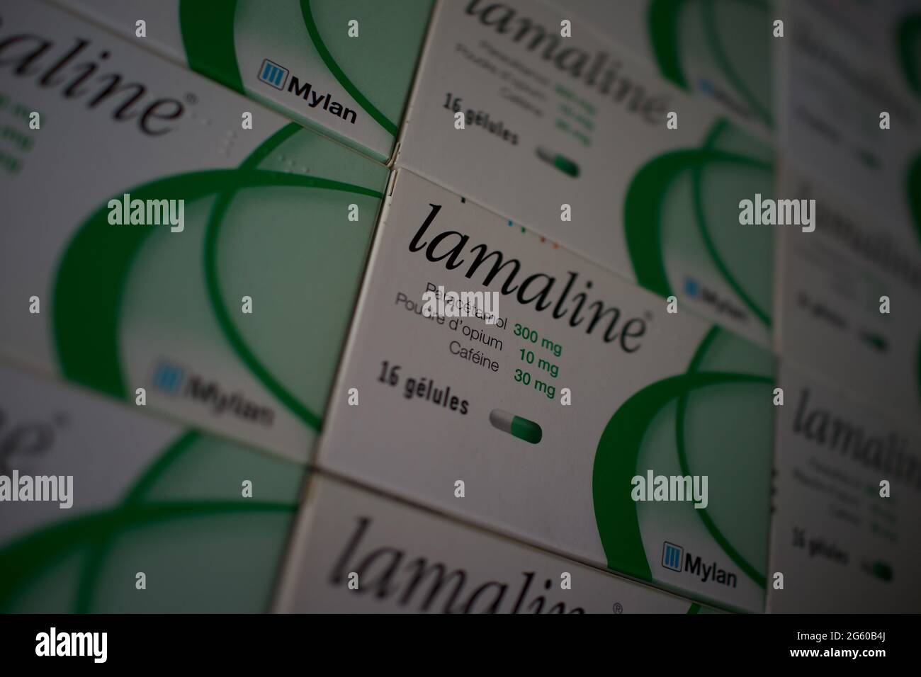Lamaline - opium, paracétamol, caféine, 16 comprimés, Mylan, France Banque D'Images