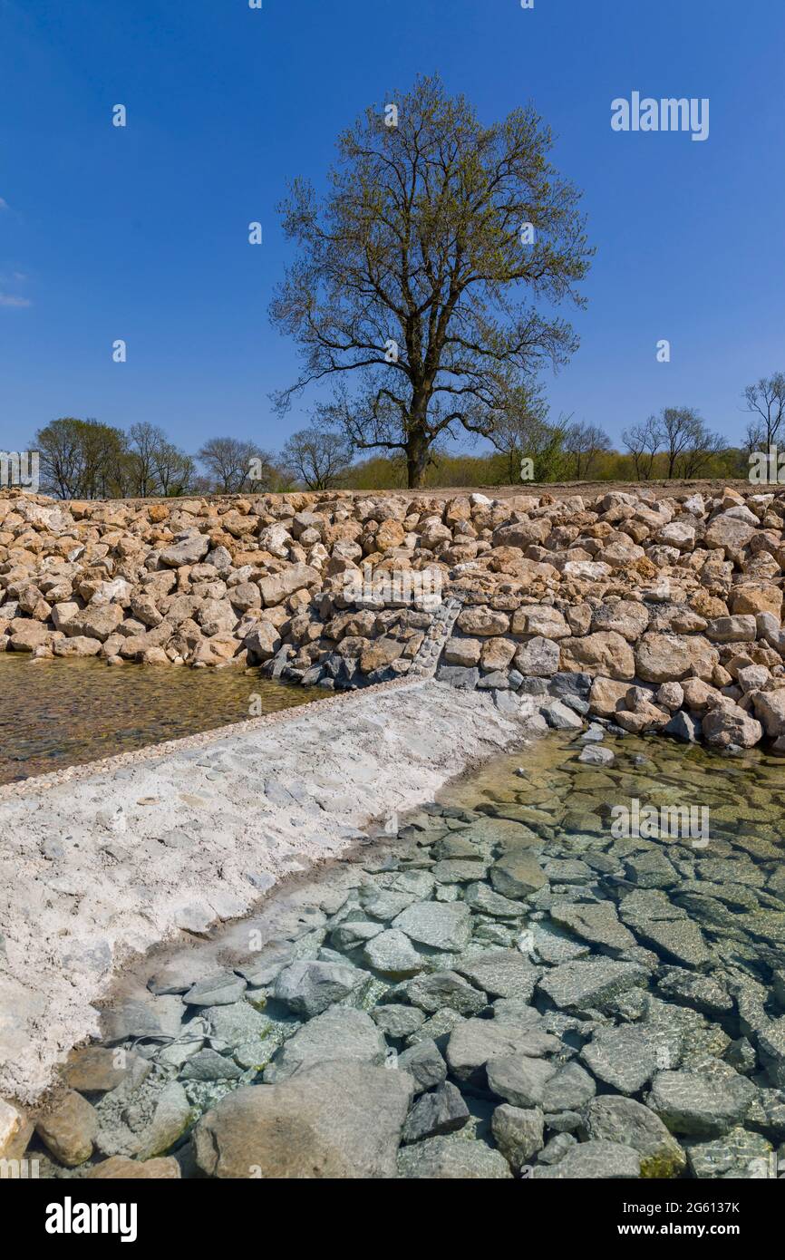 France, Indre et Loire, Savonnières, chantier de construction d'une rivière contournant le barrage du cher pour faciliter le passage des poissons migrateurs Banque D'Images