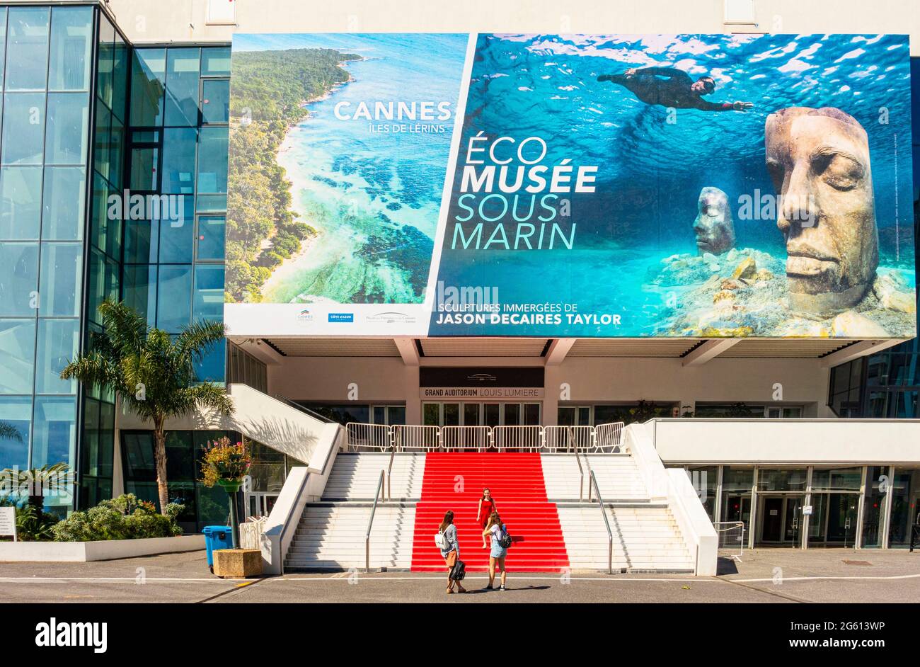 France, Alpes Maritimes, Cannes, Palais des Festivals Banque D'Images