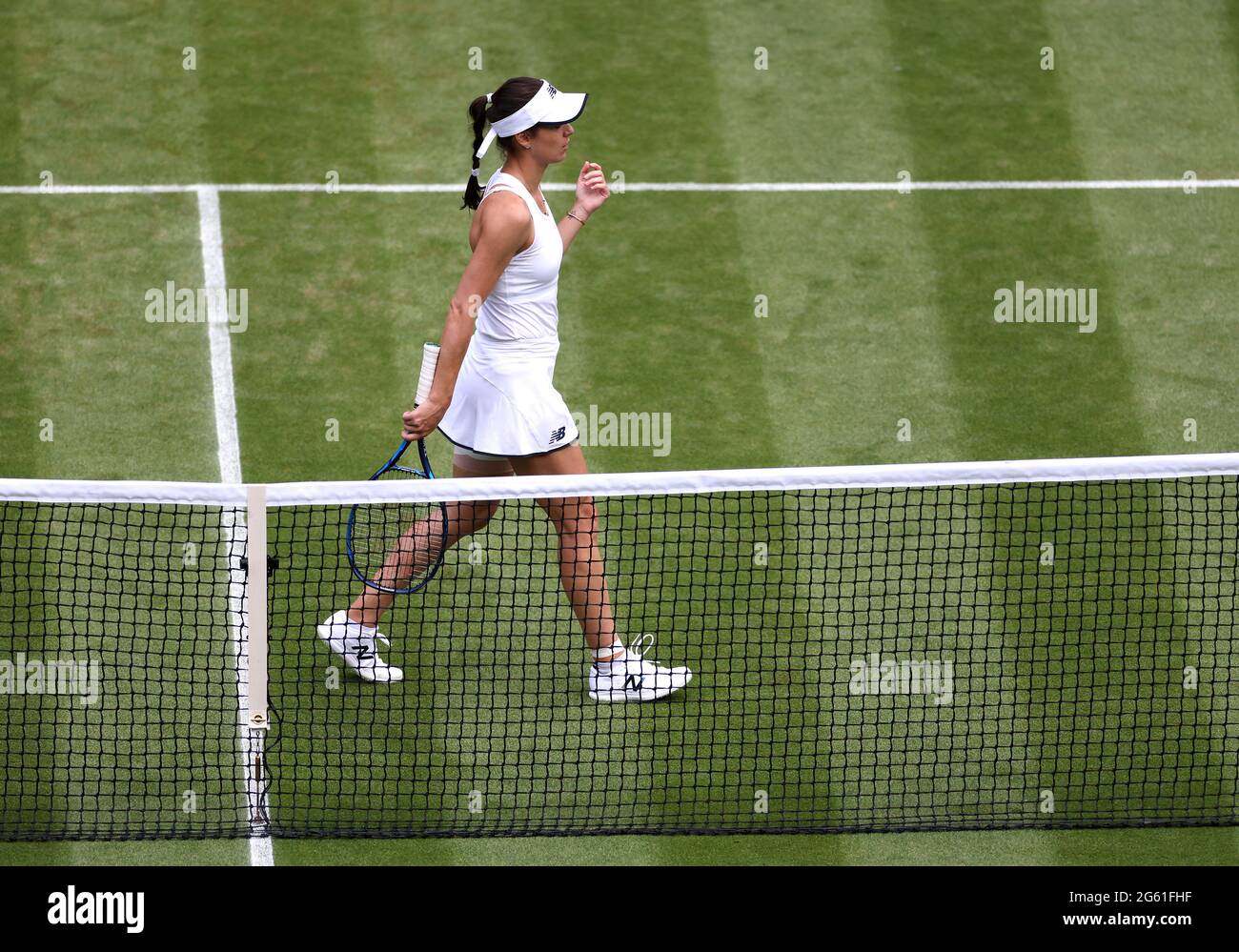 Sorana Cirstea réagit contre Victoria Azarenka lors du deuxième match sur le court 1 le quatrième jour de Wimbledon au All England Lawn tennis and Croquet Club, Wimbledon. Date de la photo : jeudi 1er juillet 2021. Banque D'Images