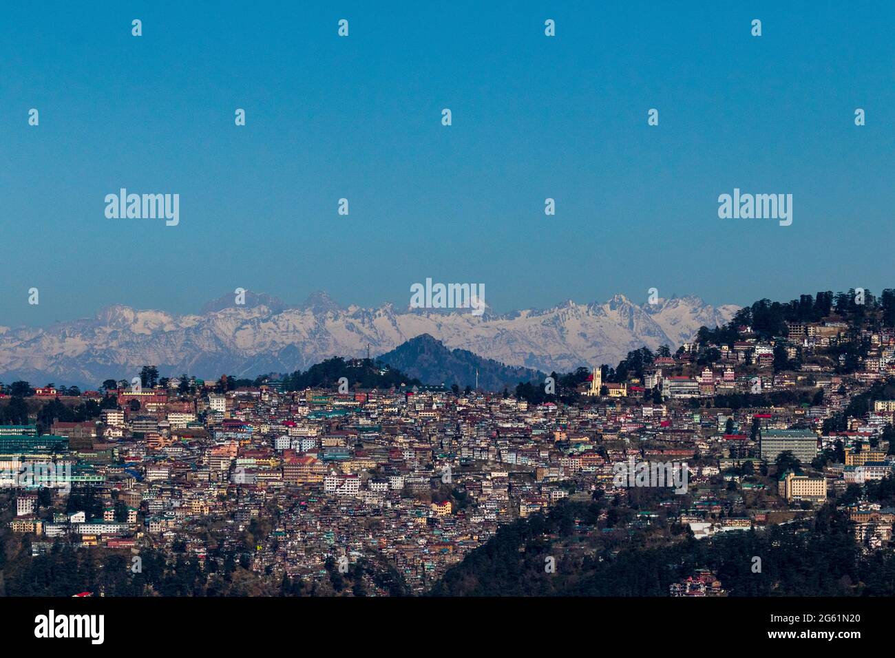 Couleurs de shimla Banque de photographies et d'images à haute résolution -  Alamy