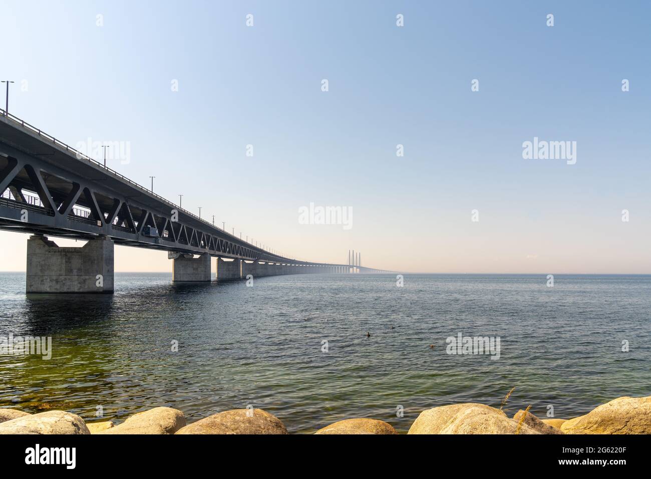 Vue sur le pont historique d'Oresund entre le Danemark et la Suède Banque D'Images
