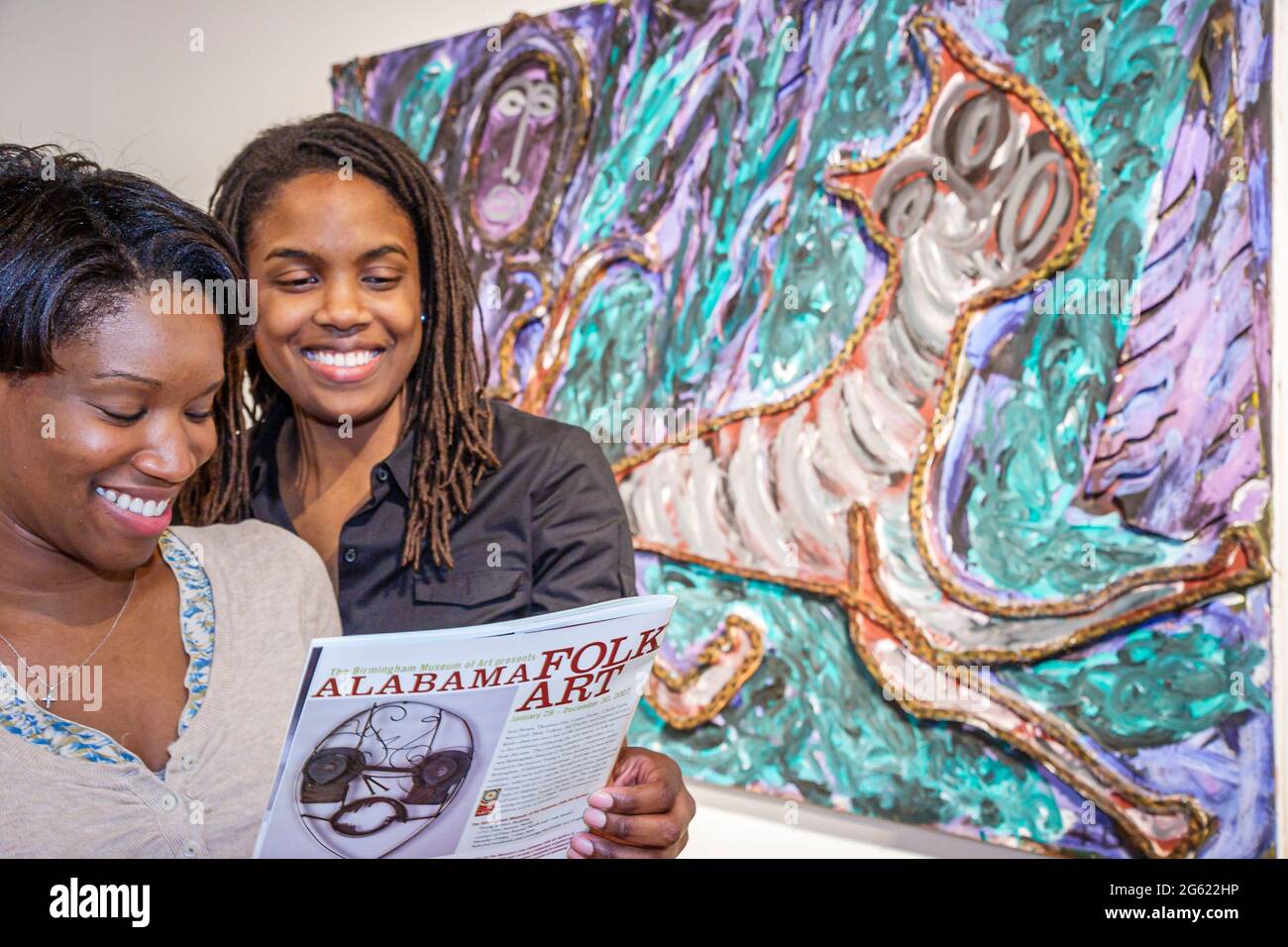 Birmingham Alabama, 1st Avenue Young & Vann building, folk art exposition Black Woman femmes amies femmes informations à la recherche, peinture, Banque D'Images