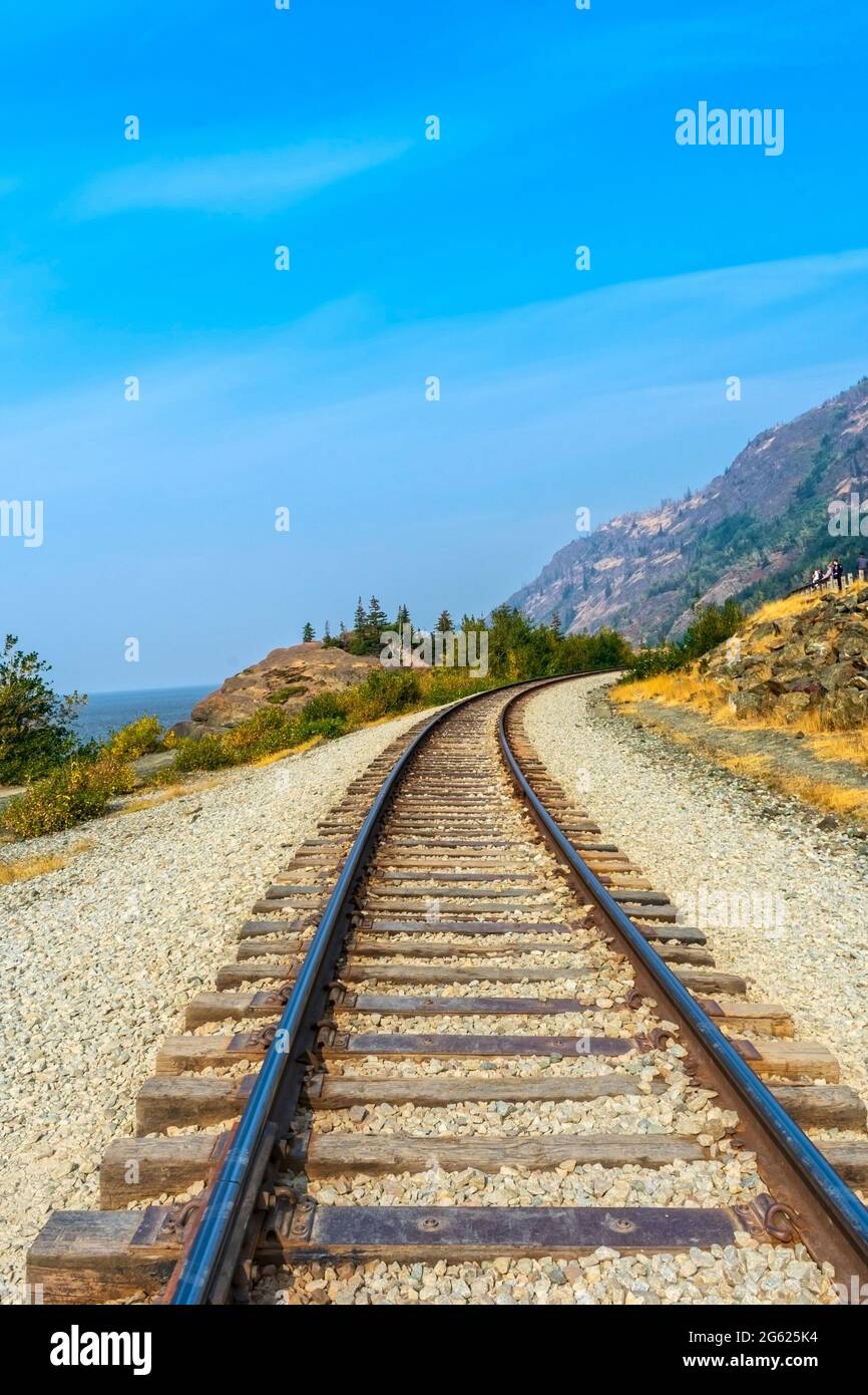 Le chemin de fer de l'Alaska sur la route Seward dans le parc national de Chugach. Banque D'Images
